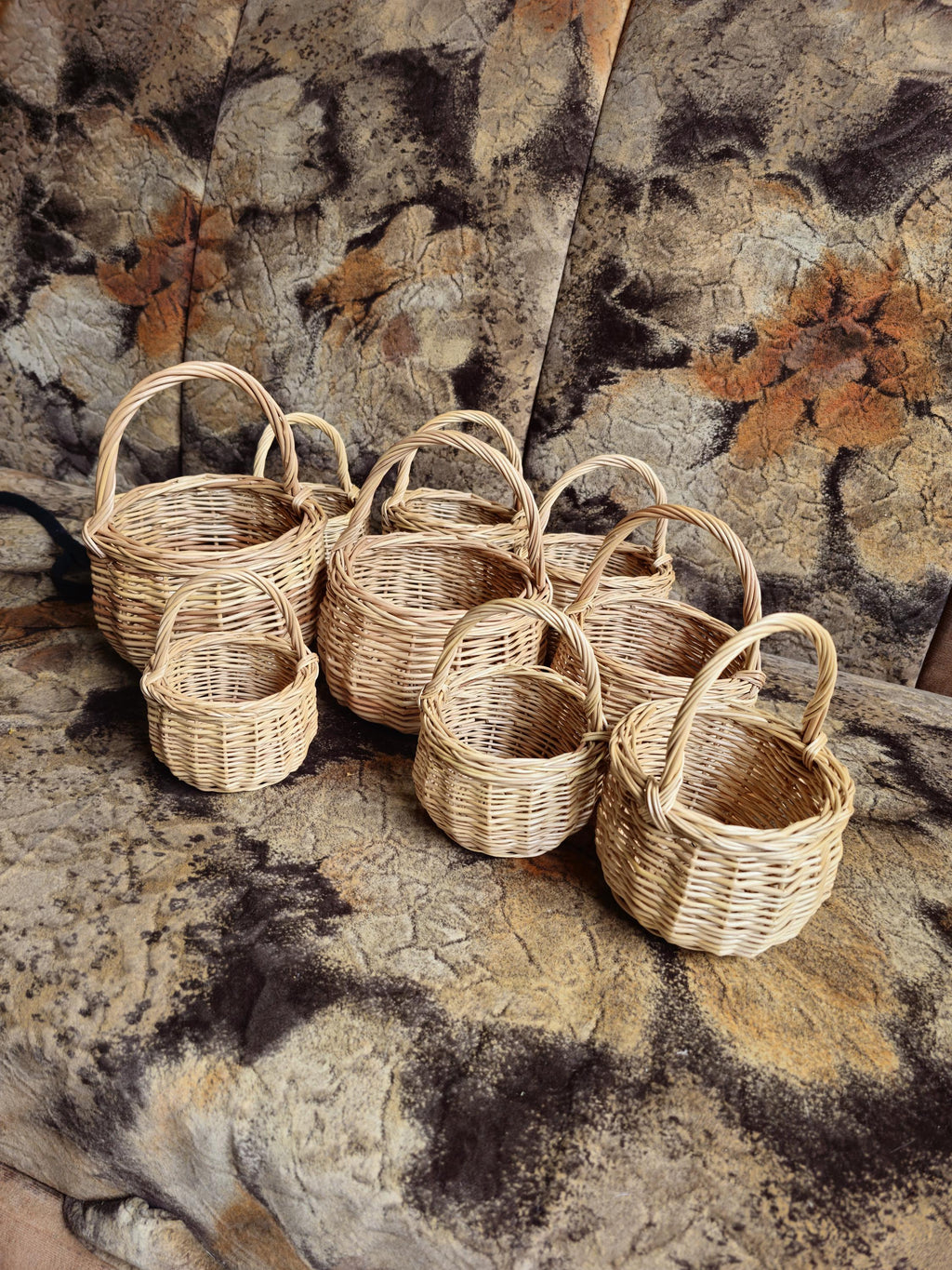 Small Handwoven Willow Basket with Handle | Rustic Foraging Charm