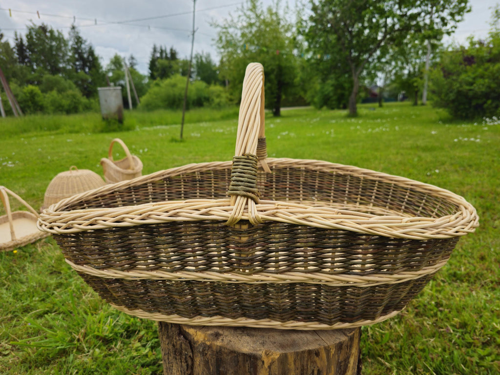 Handwoven Willow Trug Basket: Extra Large Foraging & Rustic Decor
