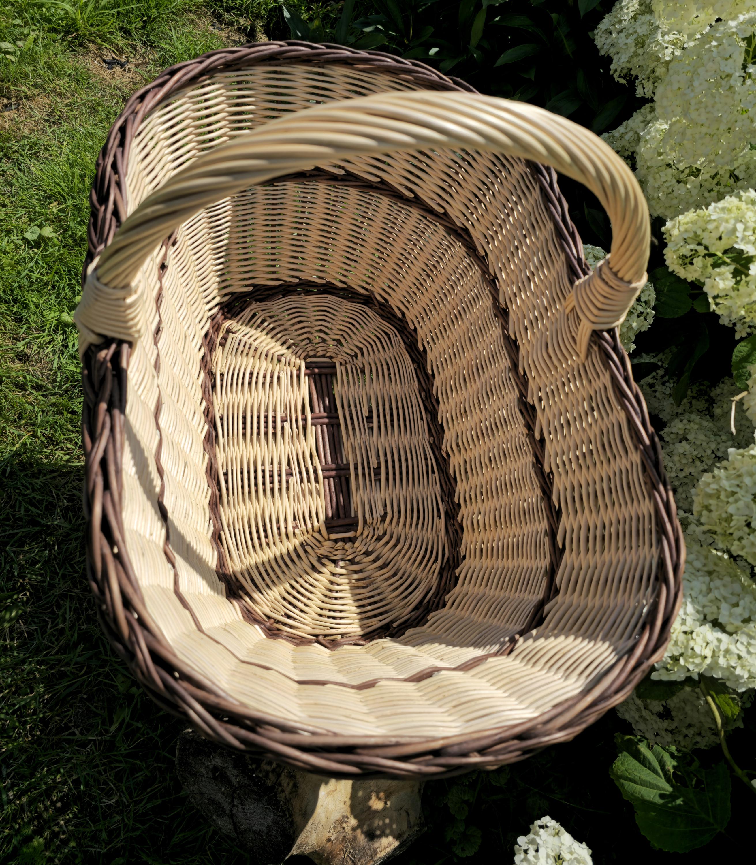 Large Rustic Decorative Wicker Basket – Handwoven Farmhouse Storage – Cottagecore Natural Home Decor