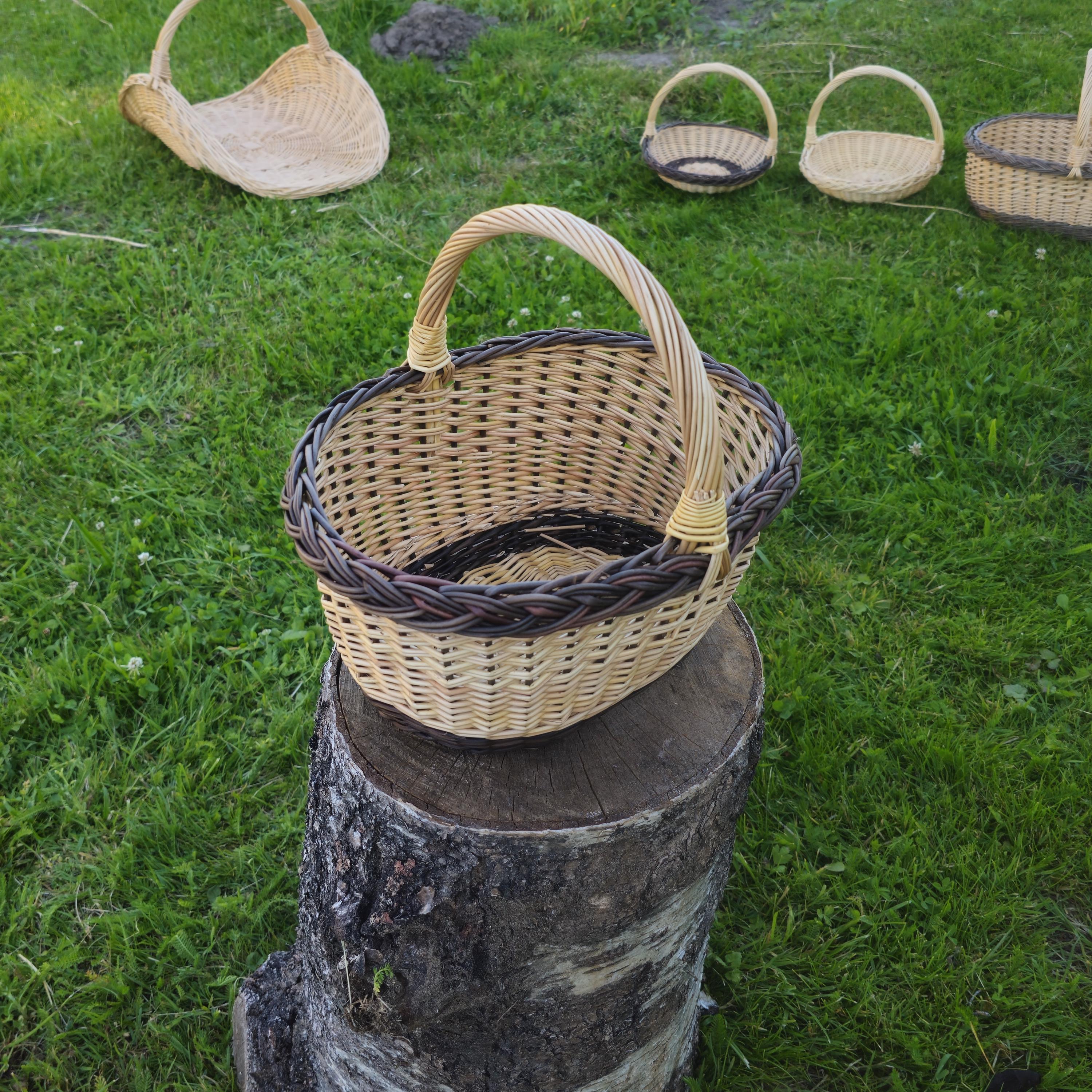 Handwoven Wicker Gathering Basket: Rustic Cottagecore Decor