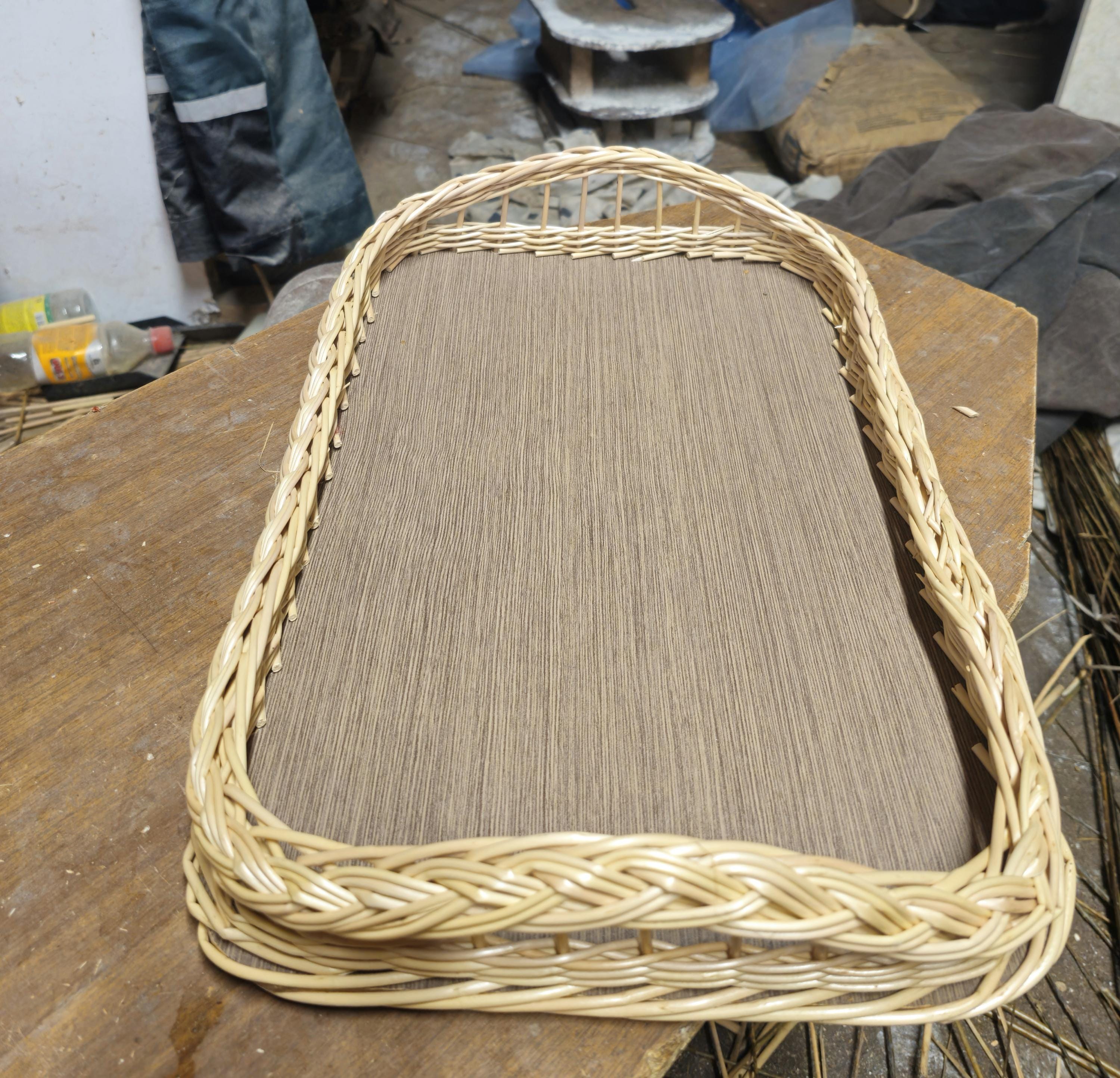 Handwoven Willow Wicker Tray: Rustic Table Centerpiece, Lithuanian Craft
