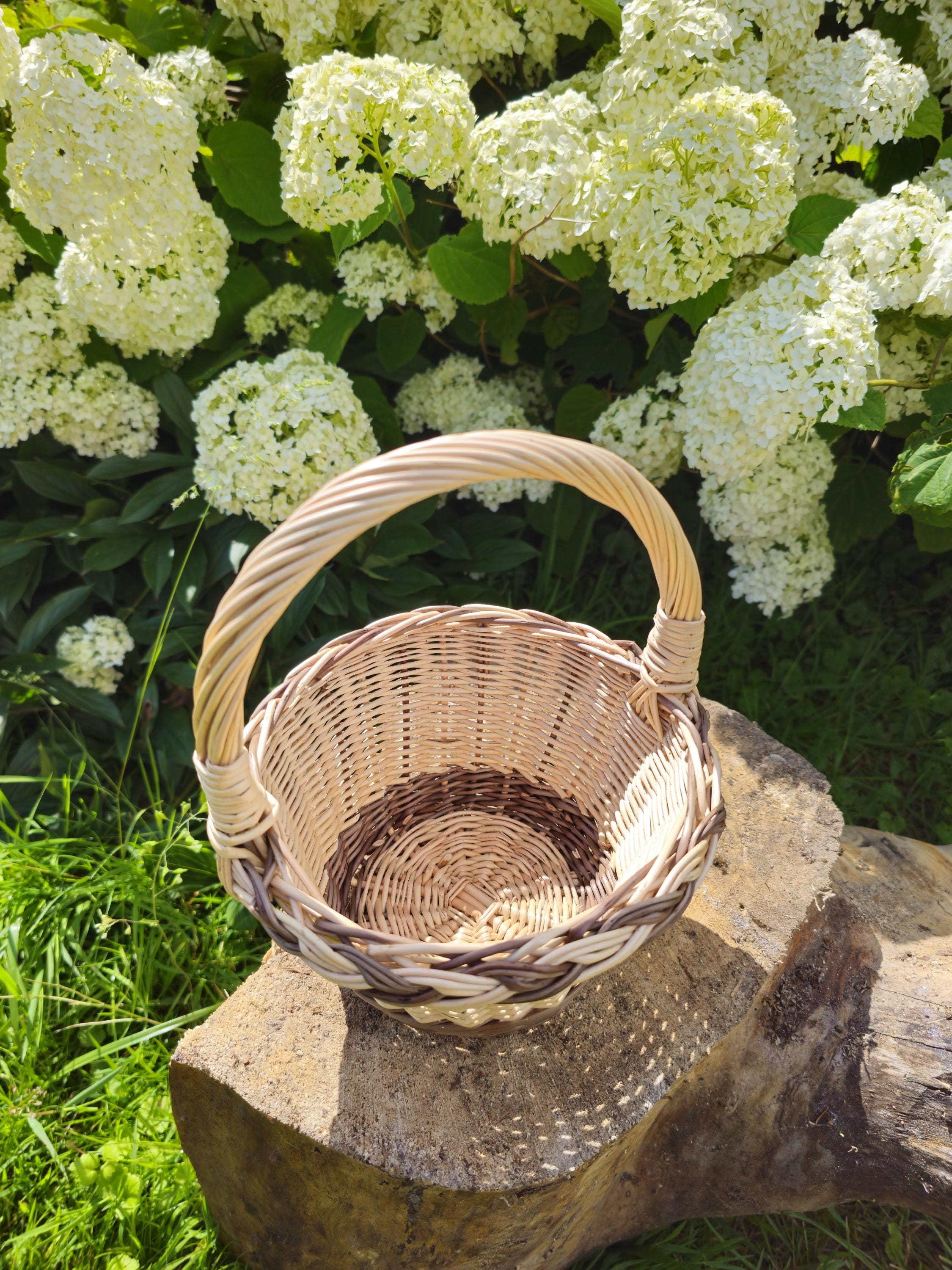 Rustic Mini Decorative Wicker Basket  – Small Handwoven Farmhouse Storage – Cottagecore Natural Decor