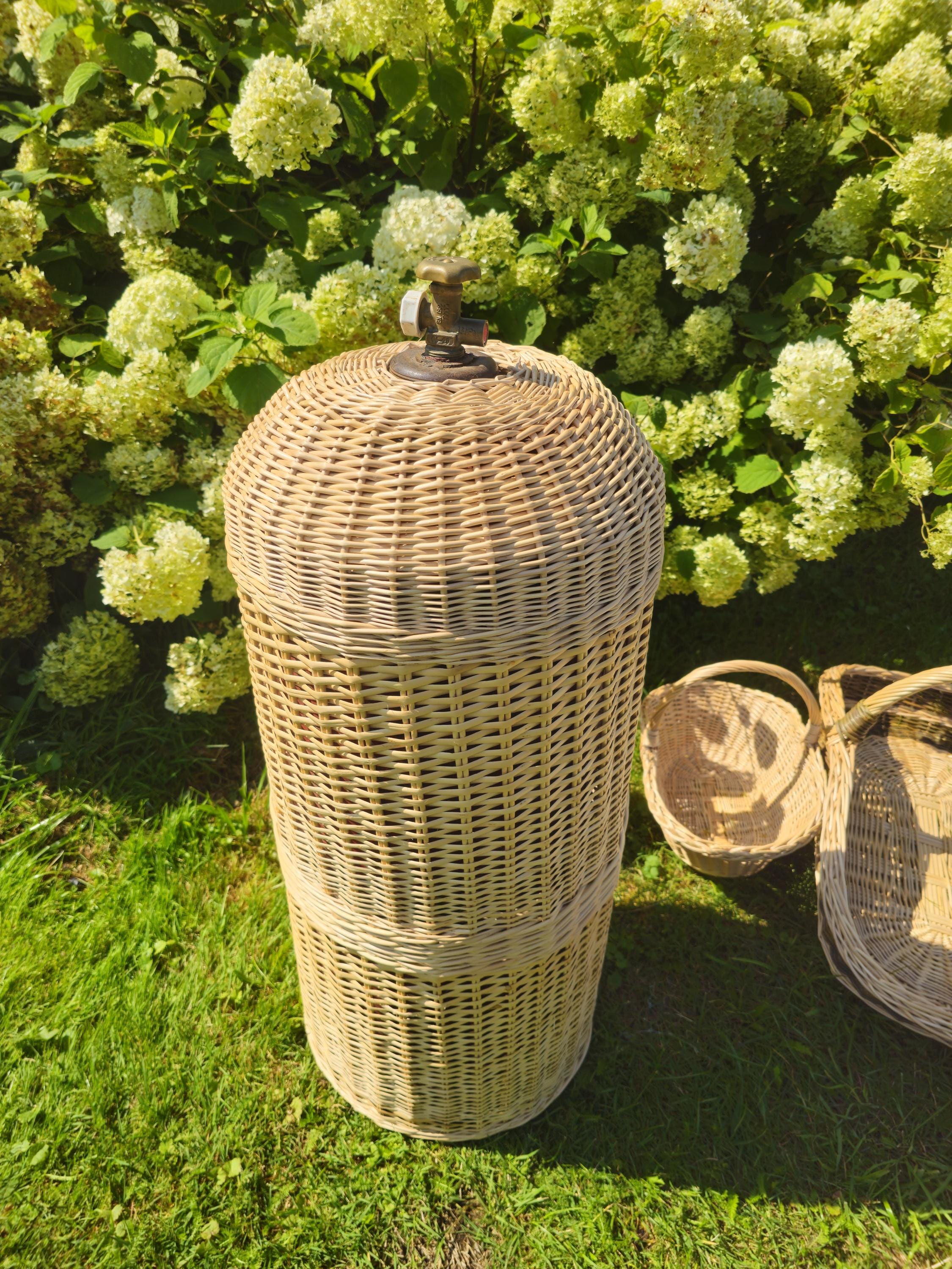 Handwoven Wicker Propane Tank Cover: Rustic Patio Gas Cylinder Hide