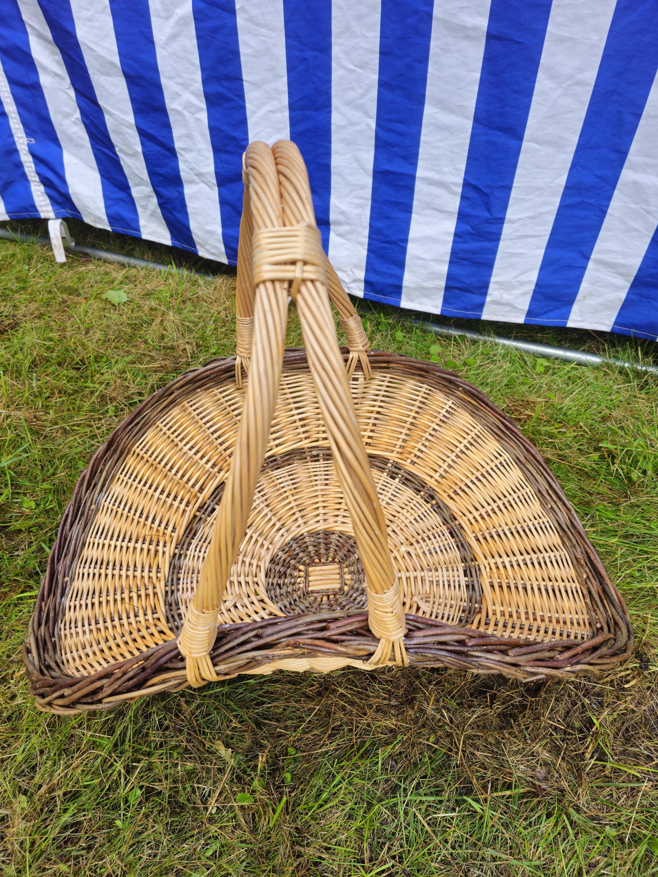 Wicker Flower Basket with Arched Handle – Handwoven Display Basket