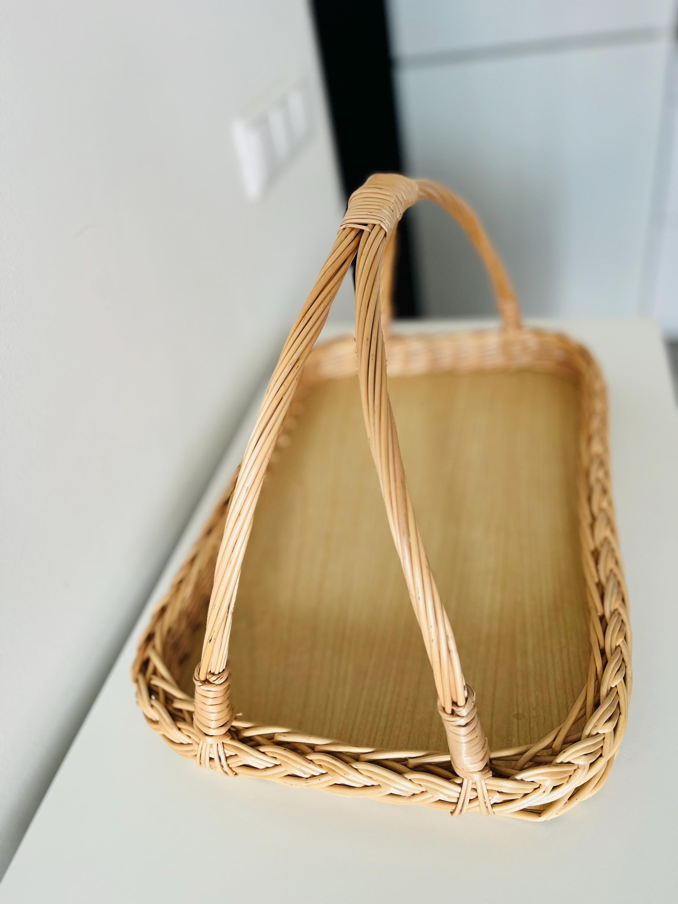 Handwoven Wicker Tray – Rustic Willow Serving Basket with Handles, Natural Table or Kitchen Decor