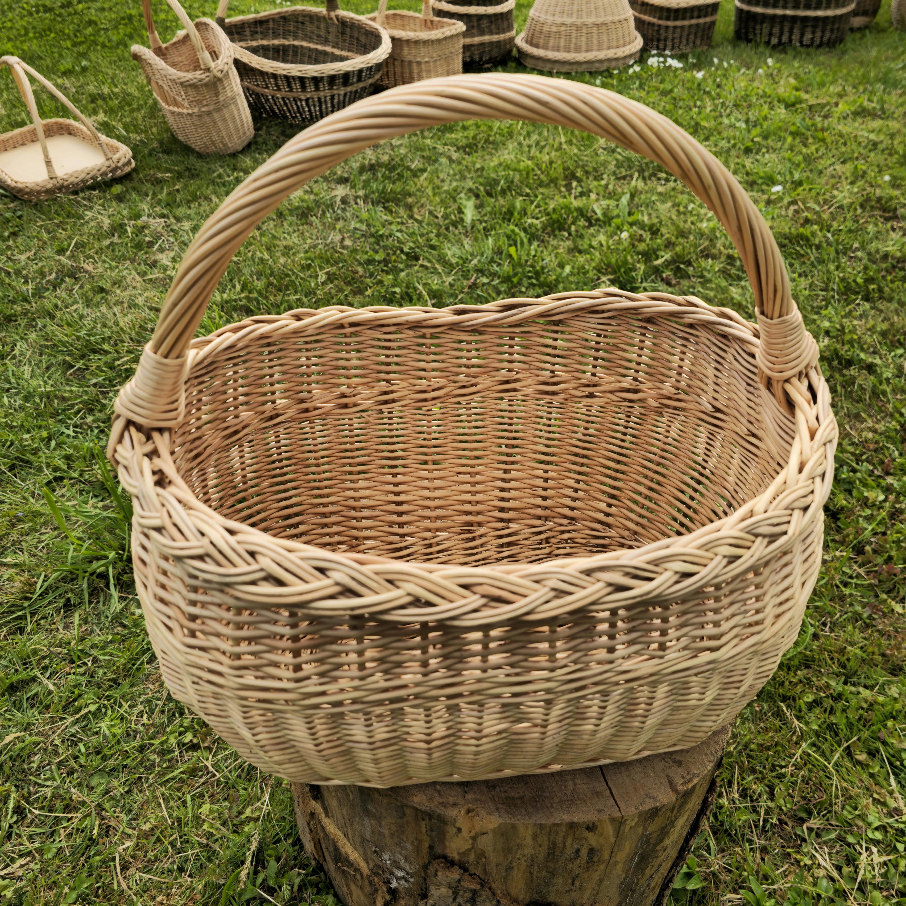 Handwoven Willow Basket: Large Rustic Storage with Handle