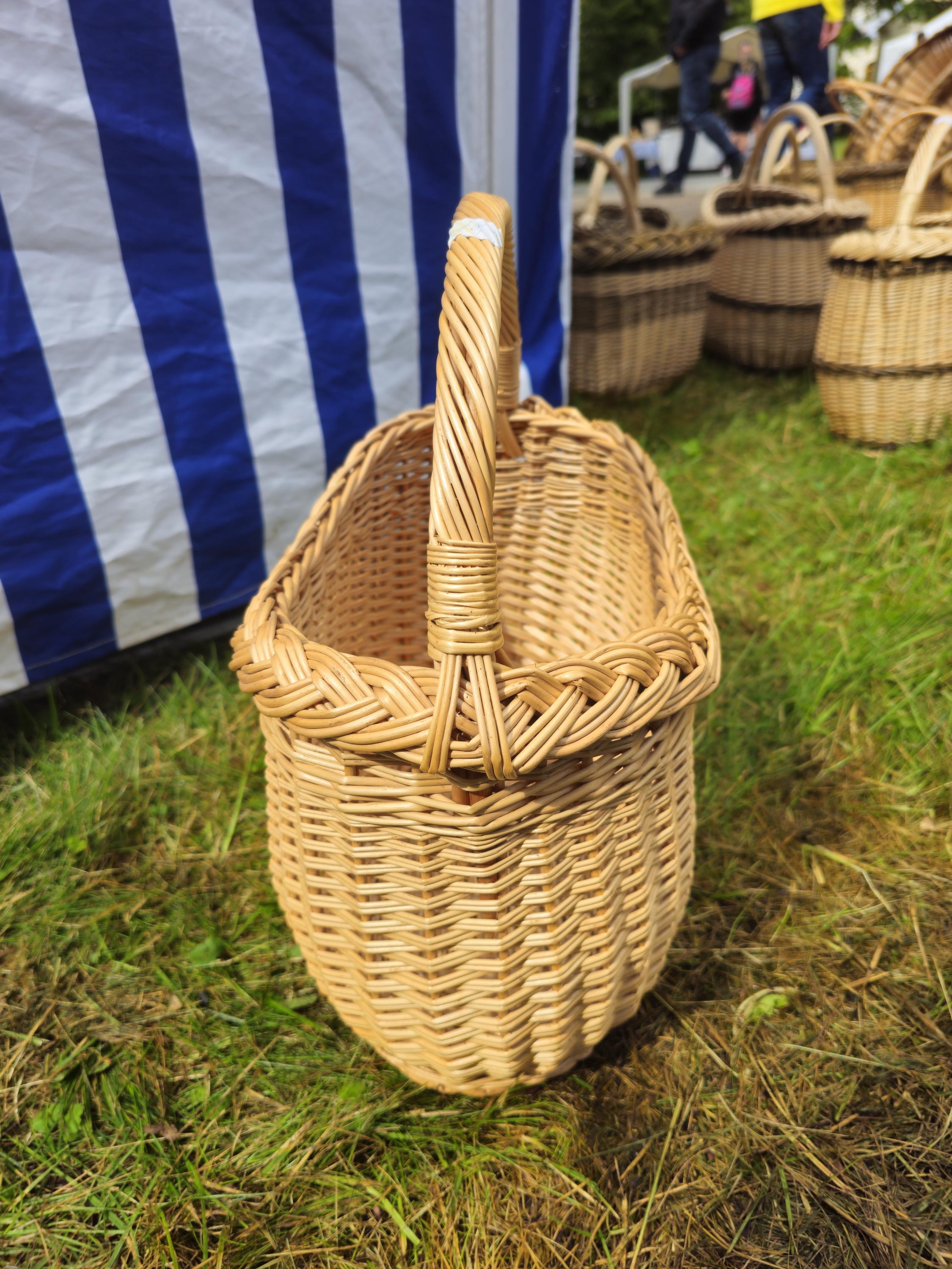 Wicker Basket with Braided Rim – Handwoven Oval Gathering Basket