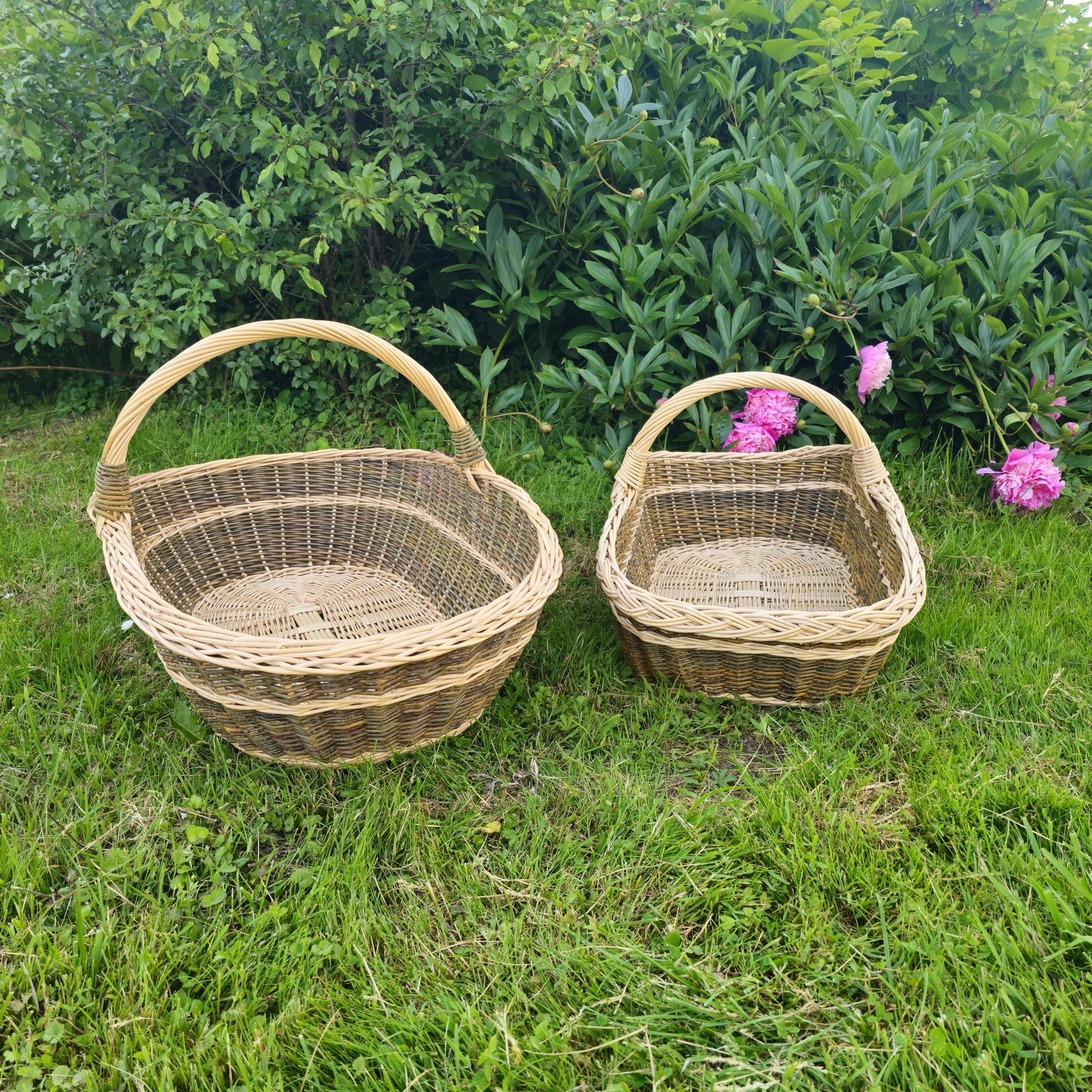 Handwoven Willow Nesting Baskets: Rustic Lithuanian Home Decor, Set of 2