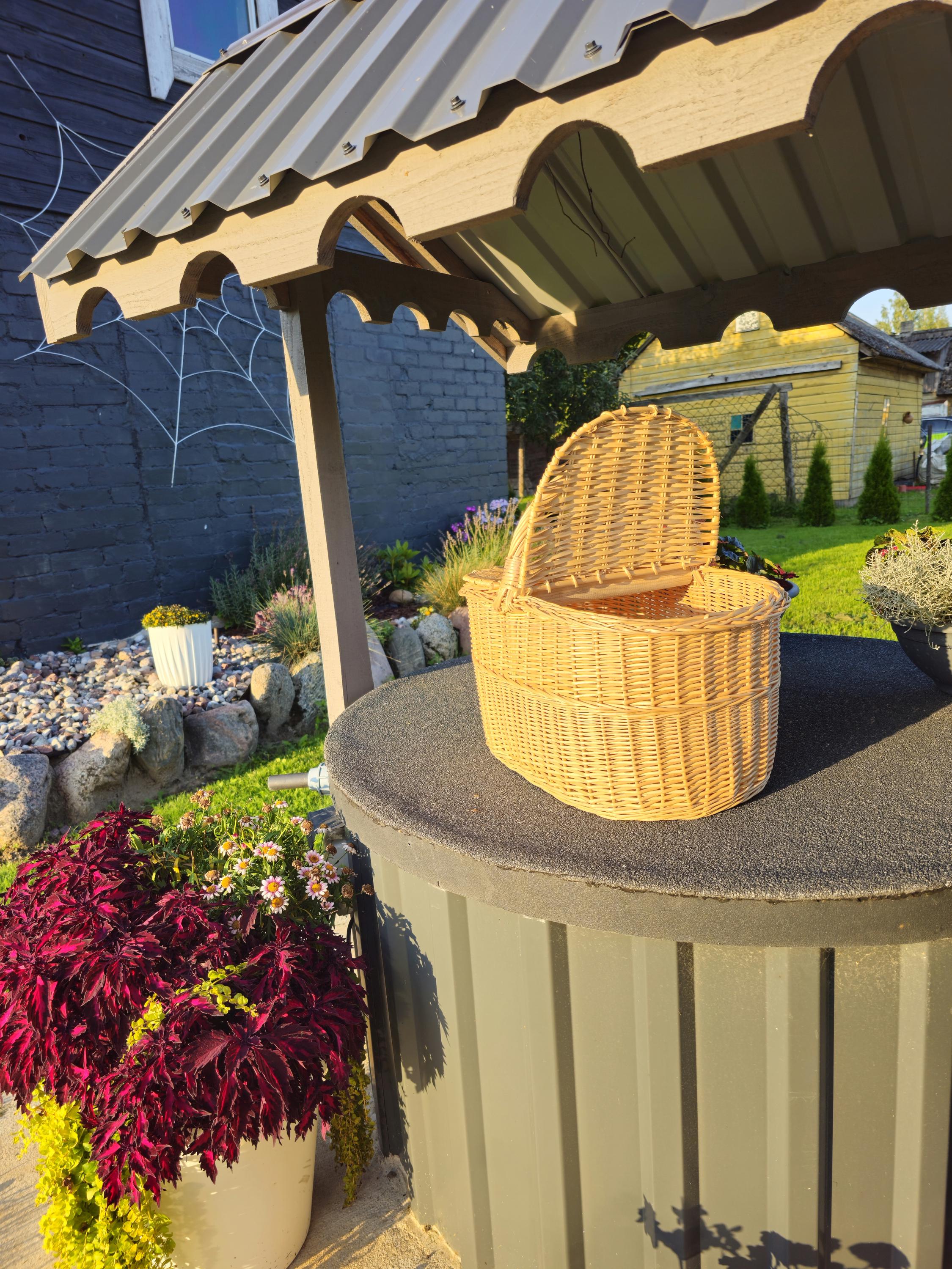 Handmade Wicker Picnic Basket: Large Willow Hamper with Double Lids