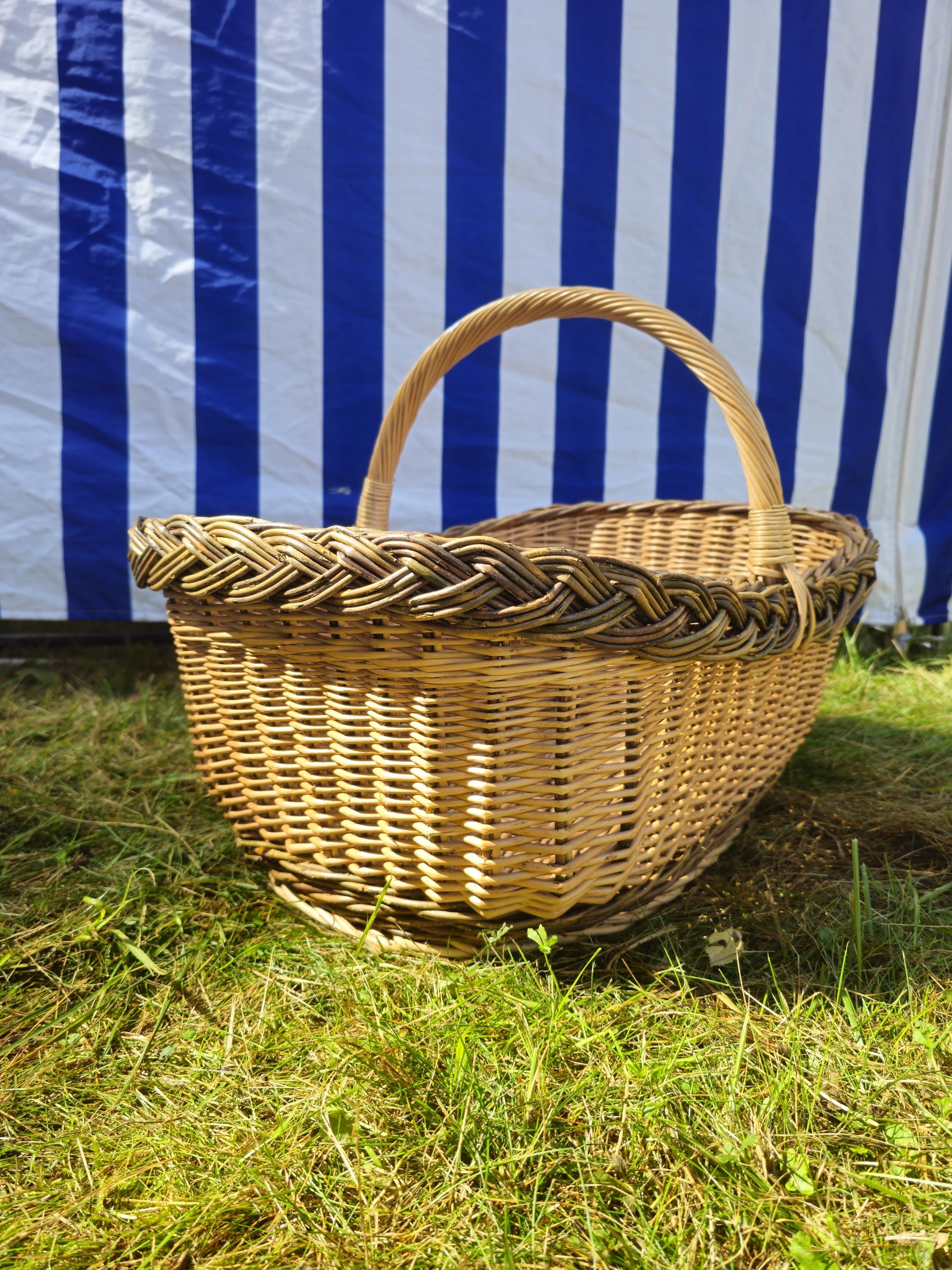 Extra Large Handwoven Wicker Basket: Rustic Harvest & Storage