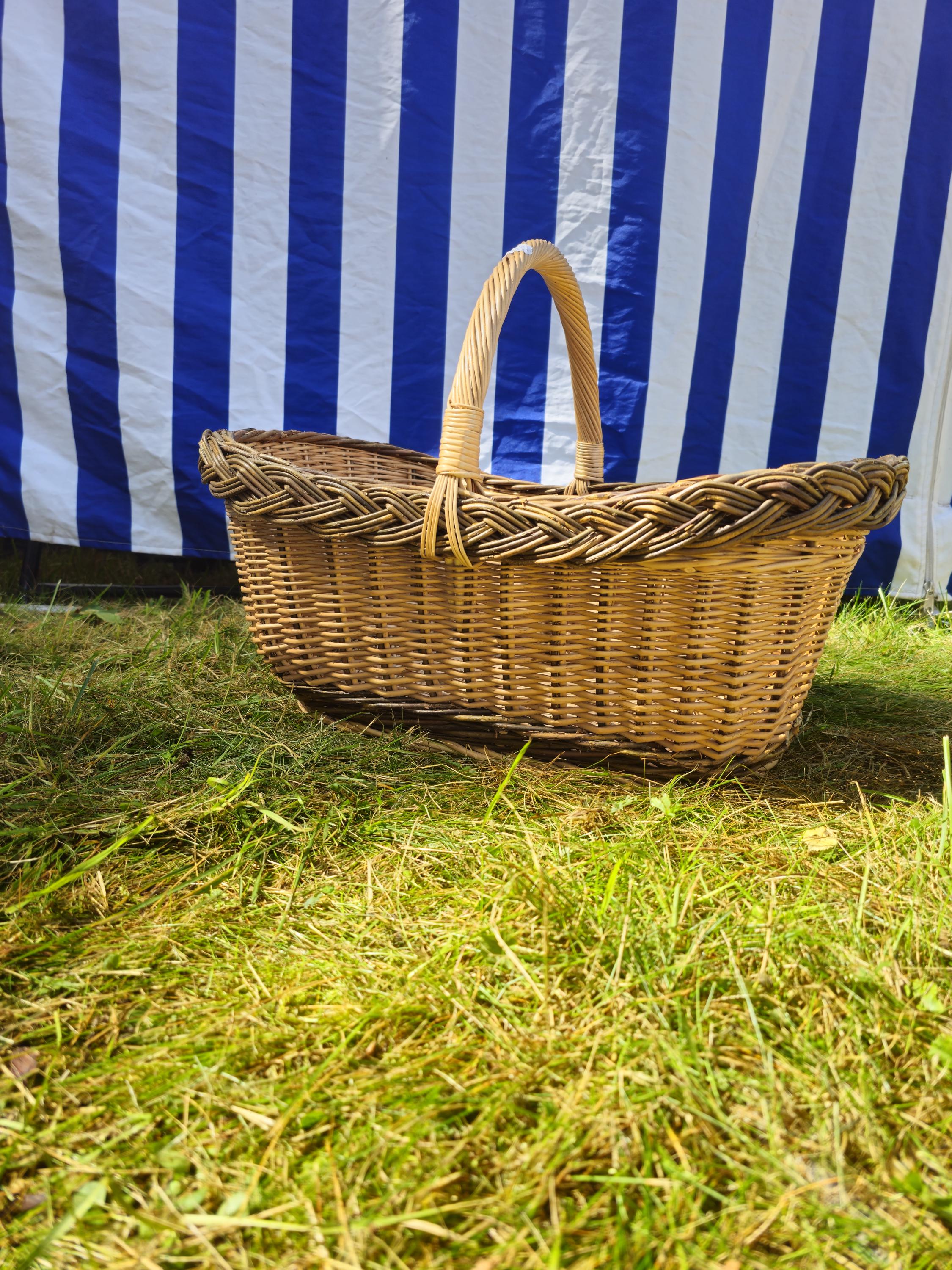 Extra Large Handwoven Wicker Basket: Rustic Harvest & Storage
