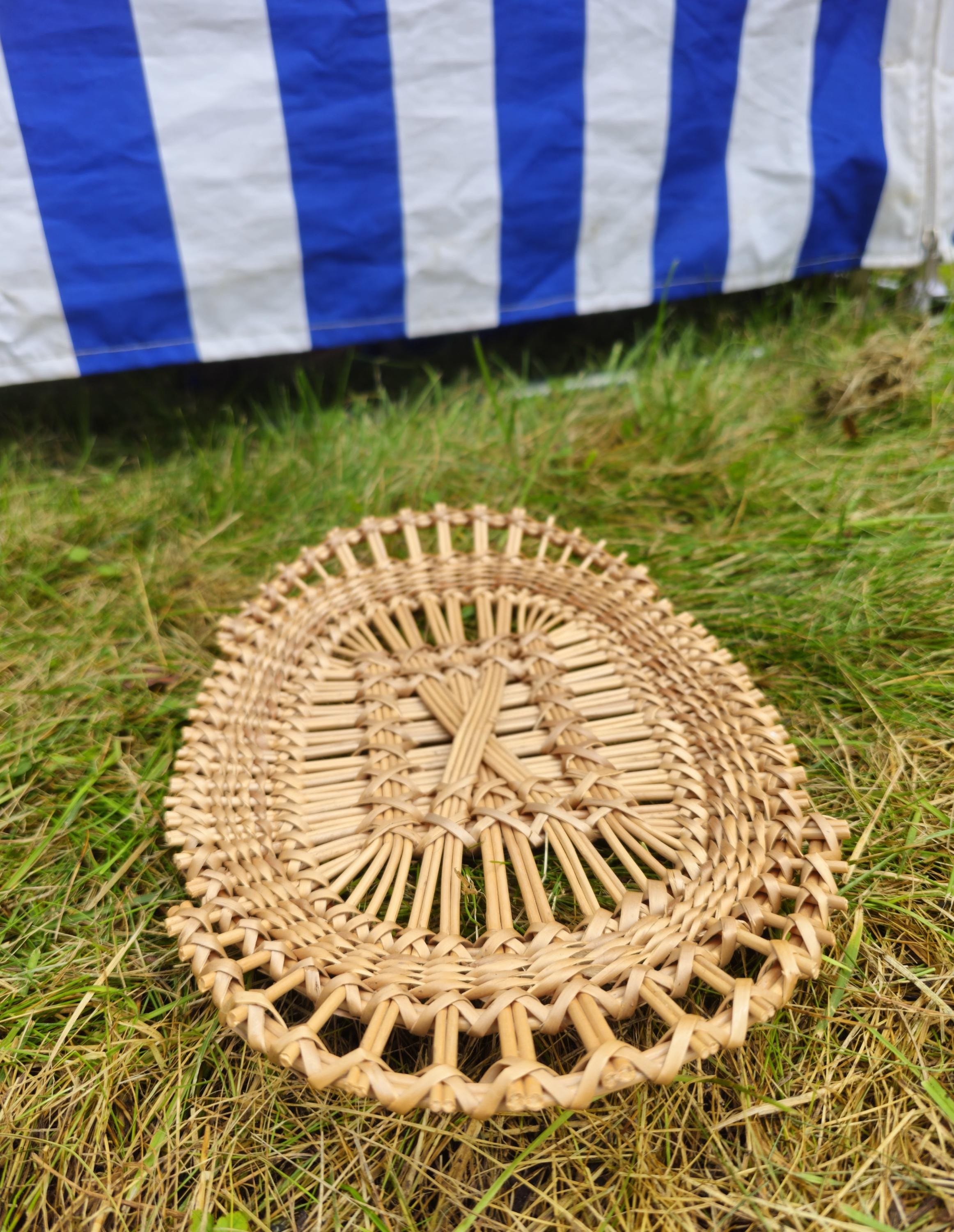 Oval Woven Wicker Tray – Natural Decorative Handcrafted Piece