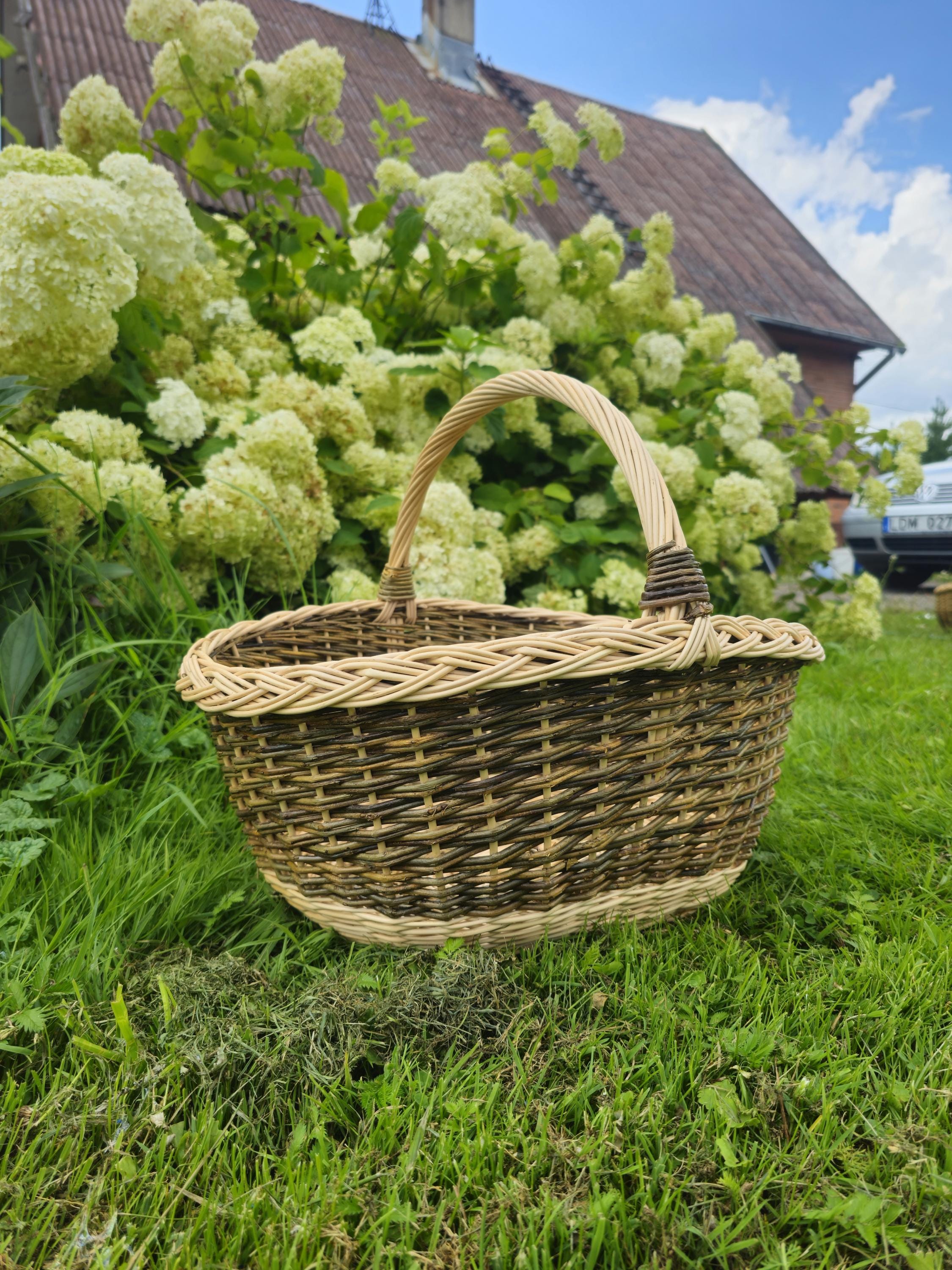 Large Wicker Basket with Sturdy Handle – Large Handmade Decorative Storage