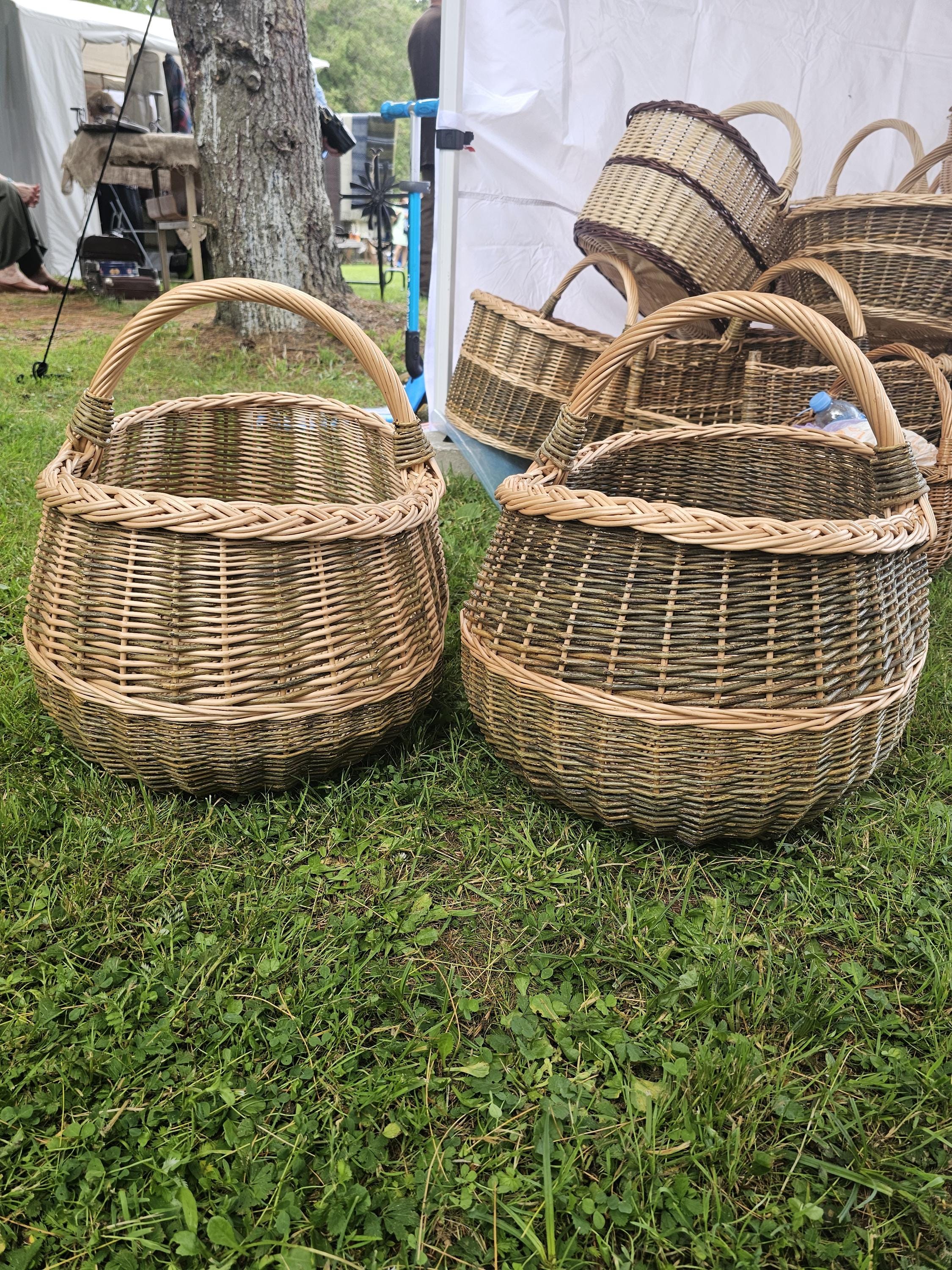 Extra Large Handwoven Wicker Basket: Rustic Blanket & Pillow Storage