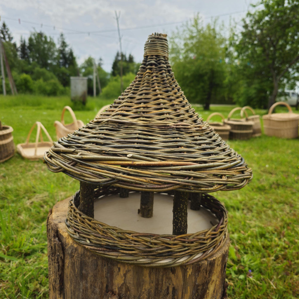 Handwoven Wicker Bird Feeder | Rustic Hanging Garden Art | Natural Wicker Shelter | Handmade Lithuanian Craft