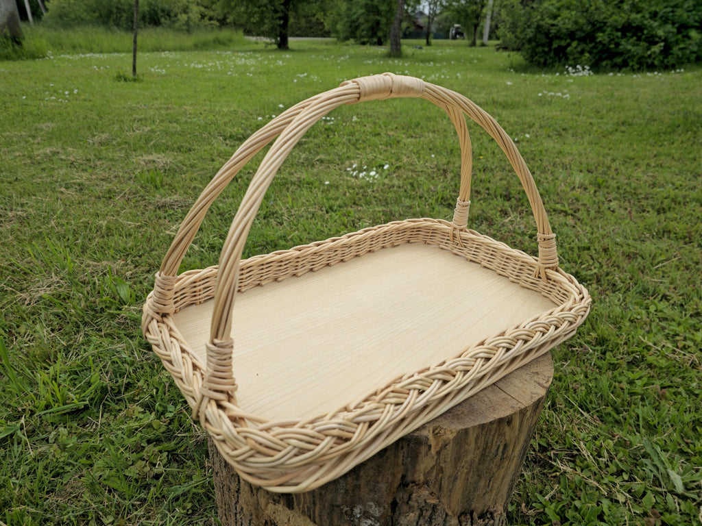 Handwoven Wicker Tray – Rustic Willow Serving Basket with Handles, Natural Table or Kitchen Decor