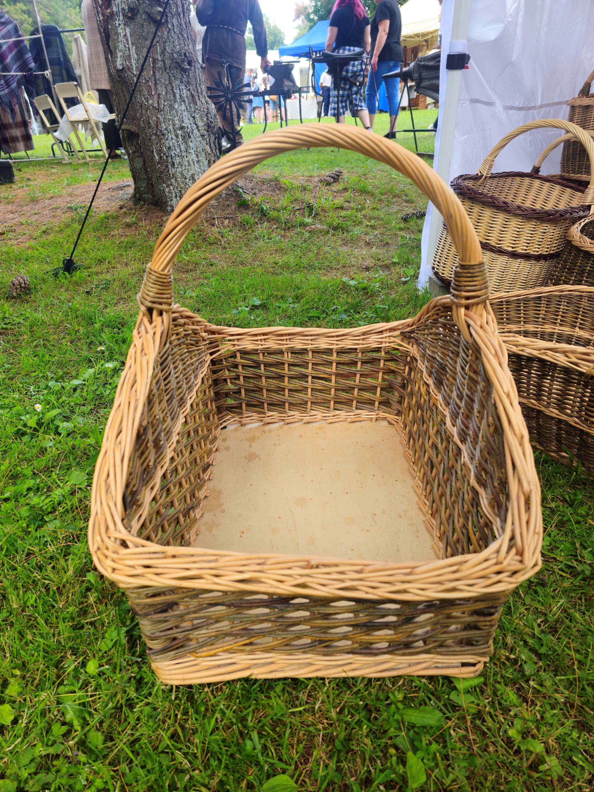 Large Handwoven Wicker Basket: Rustic Natural Willow Storage