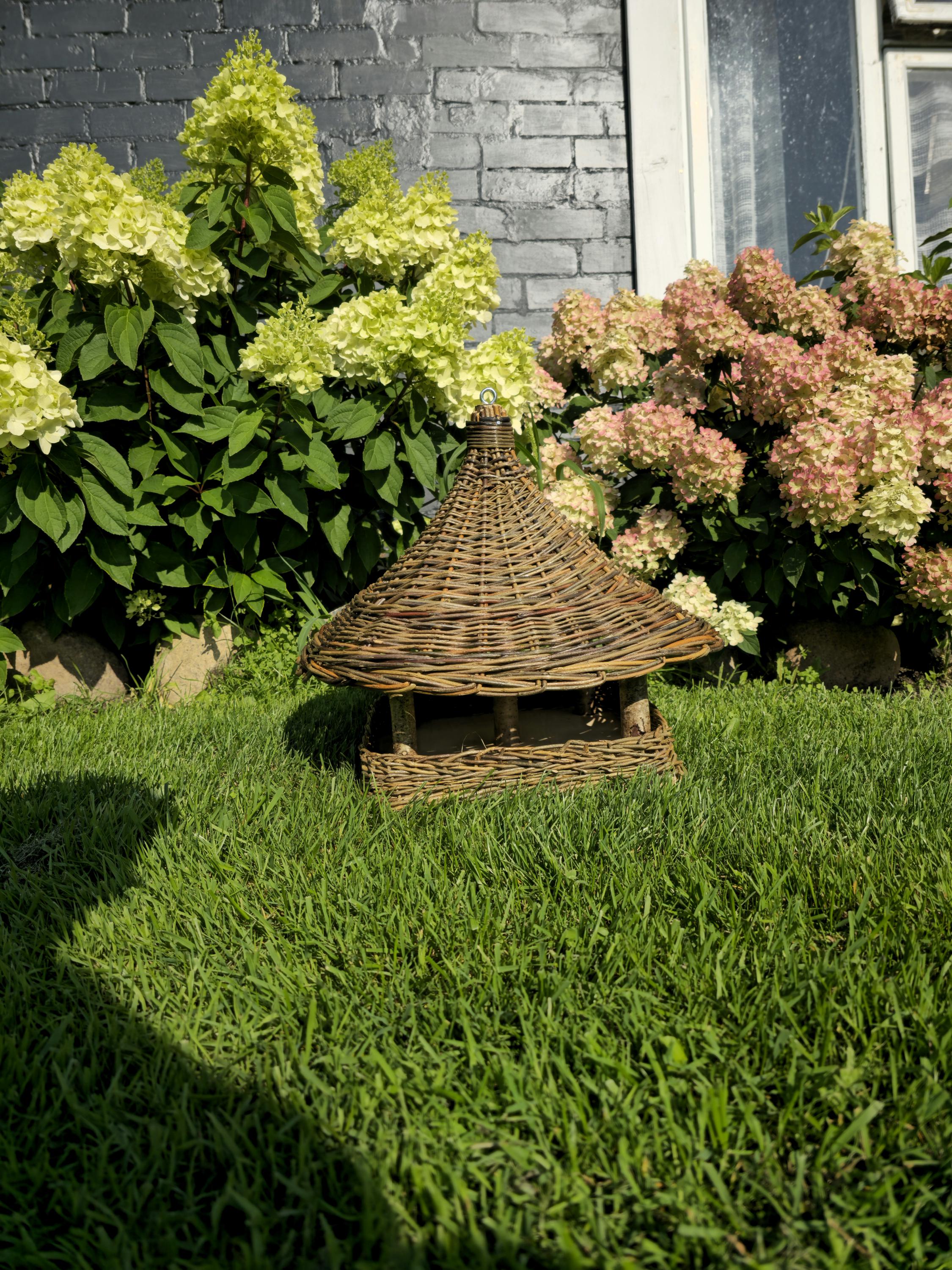 Handwoven Wicker Bird Feeder: Rustic Garden Decor, Handmade in Lithuania