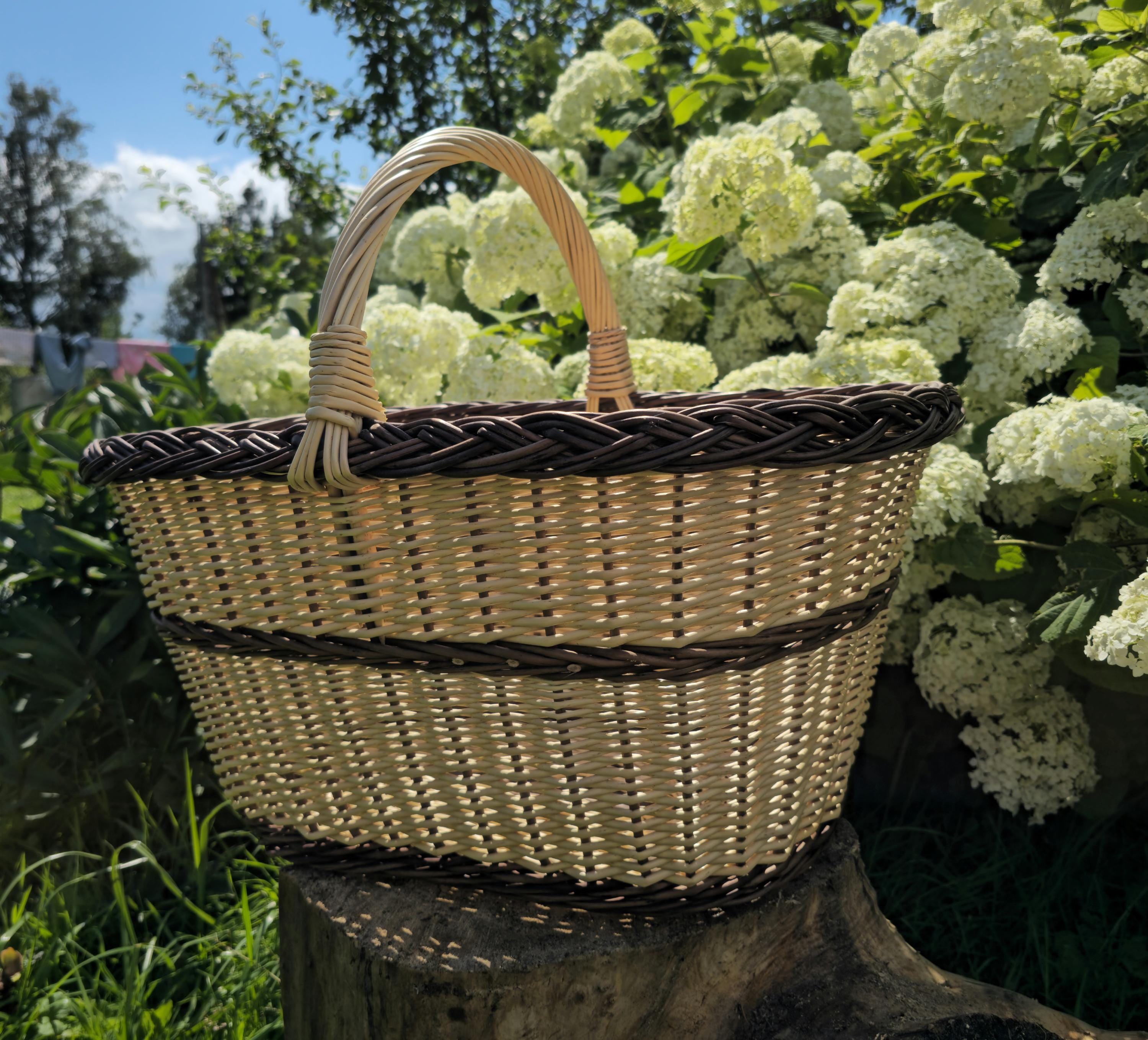 Large Rustic Decorative Wicker Basket – Handwoven Farmhouse Storage – Cottagecore Natural Home Decor