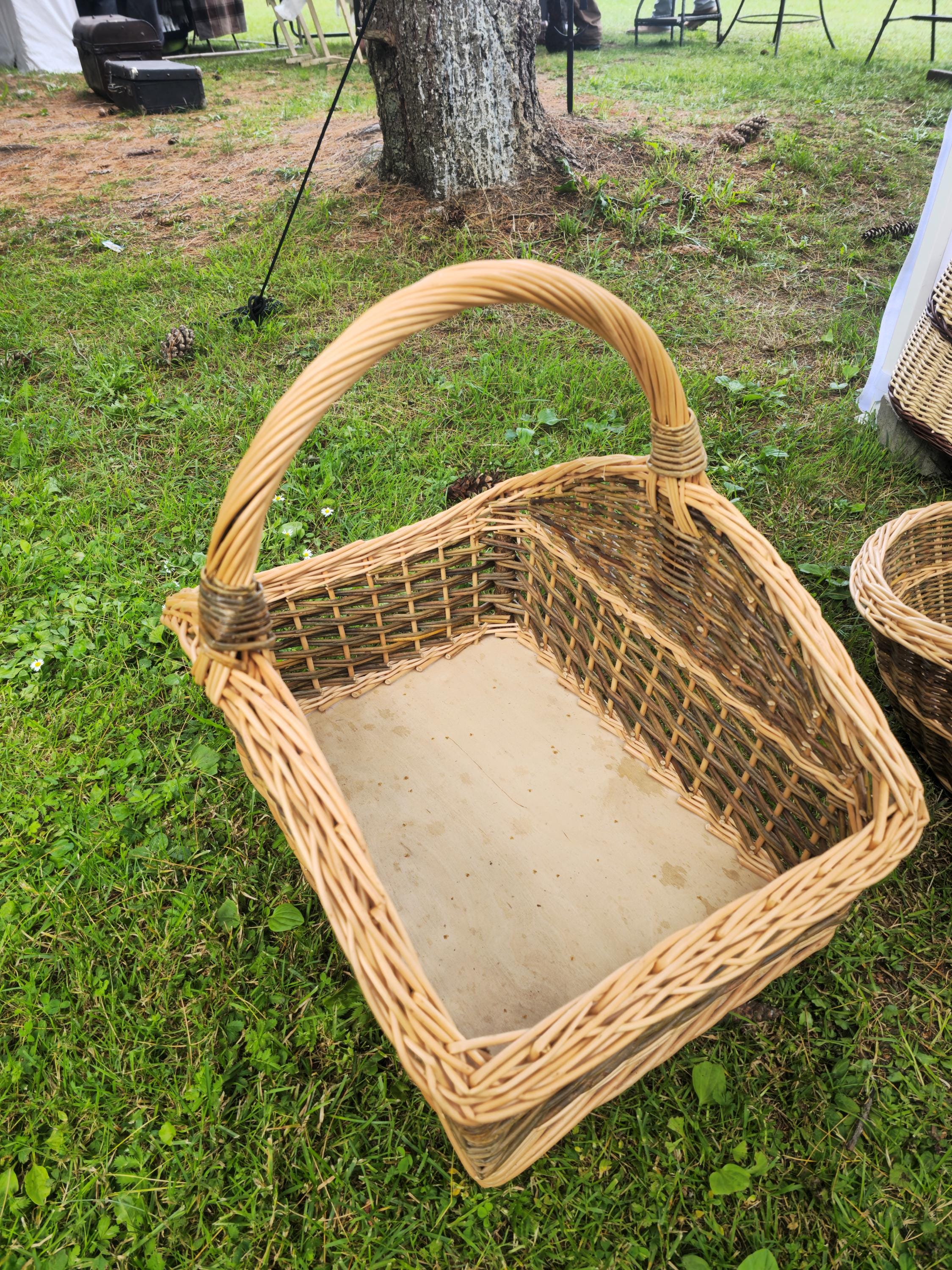 Large Handwoven Wicker Basket: Rustic Natural Willow Storage
