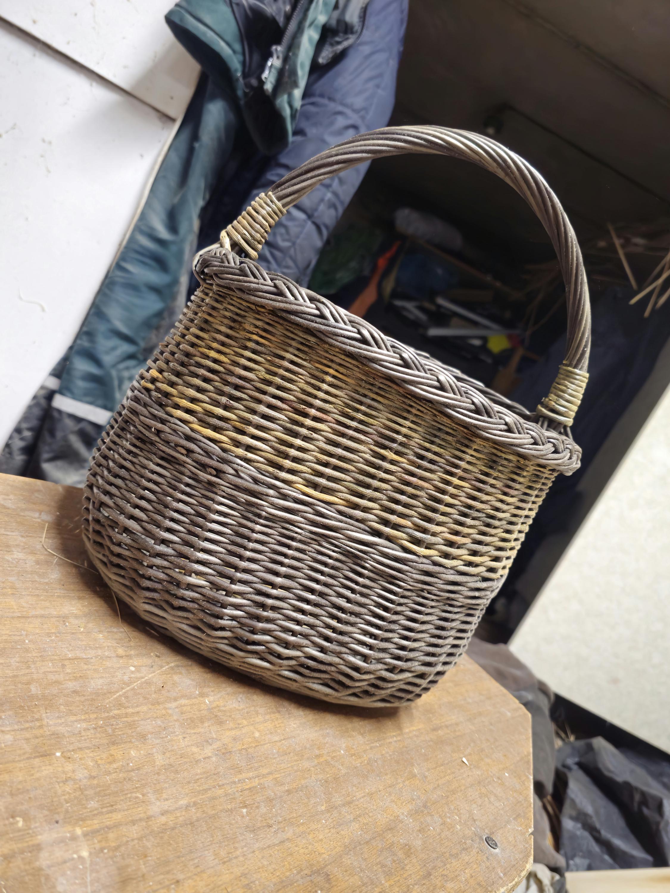 Handwoven Willow Basket: Rustic Wicker Storage, Lithuanian Craft