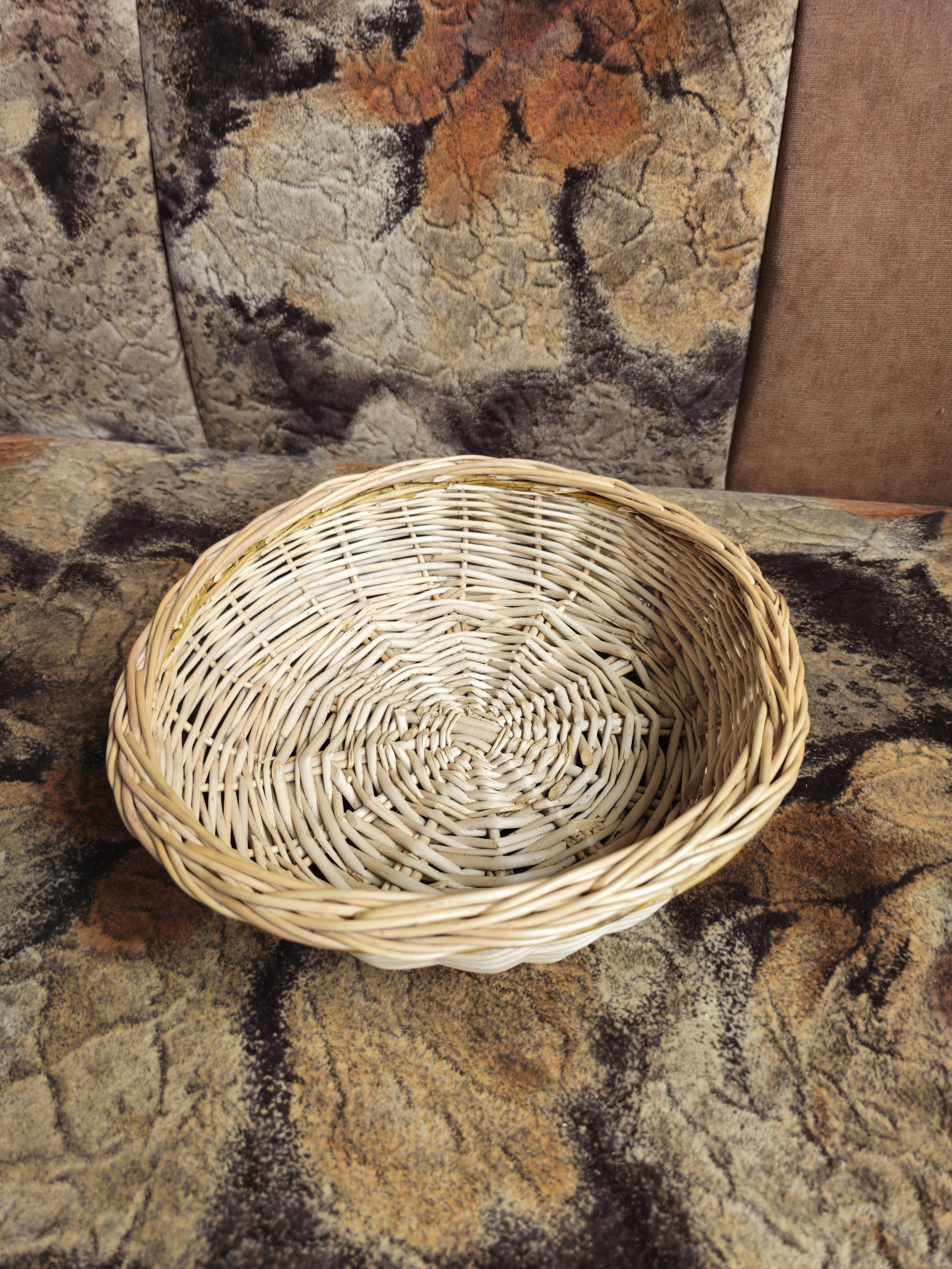 Rustic Bread Wicker Basket –  Low round handmade serving bowl